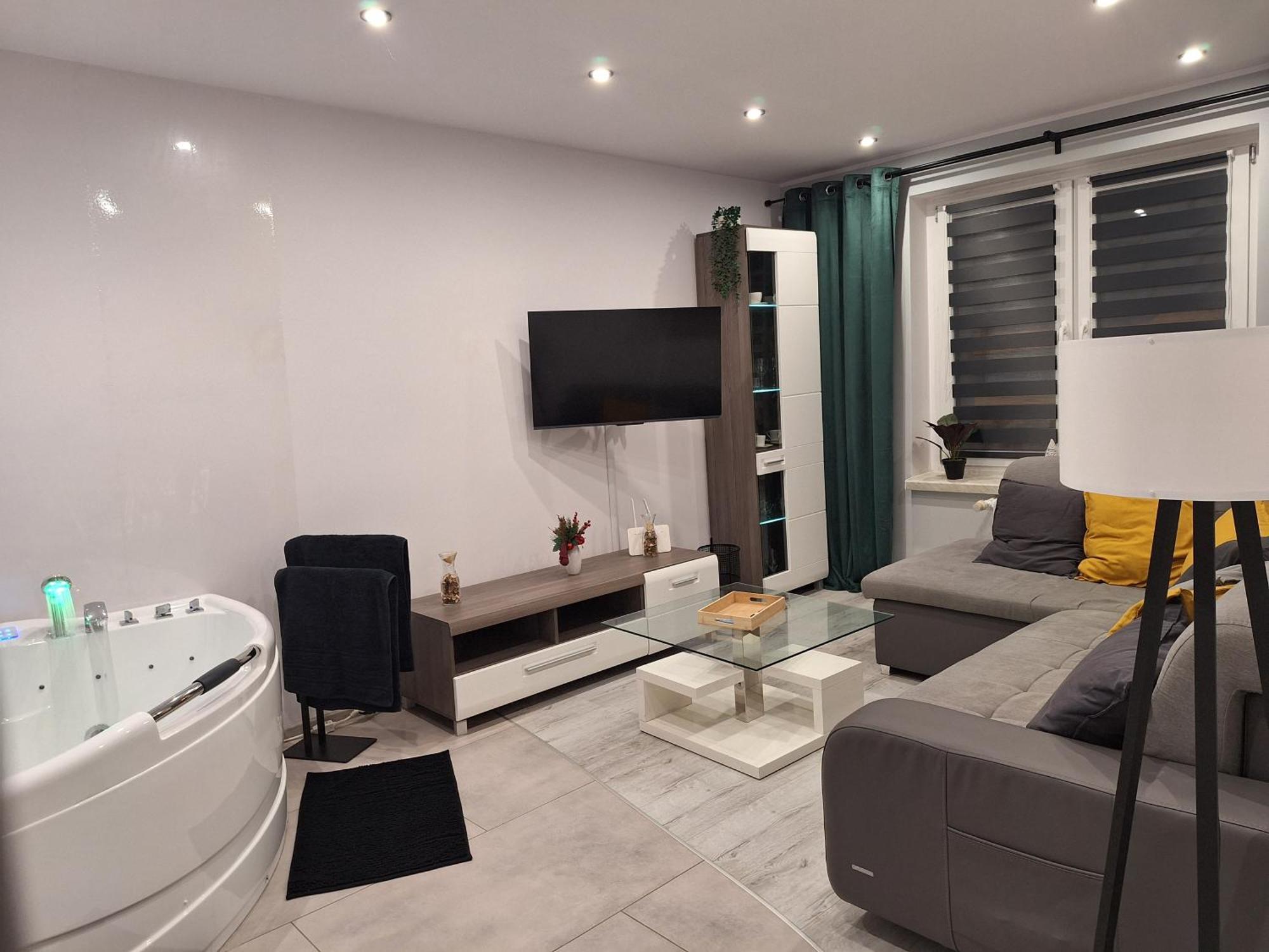 Z Jacuzzi W Centrum Katowic Apartment